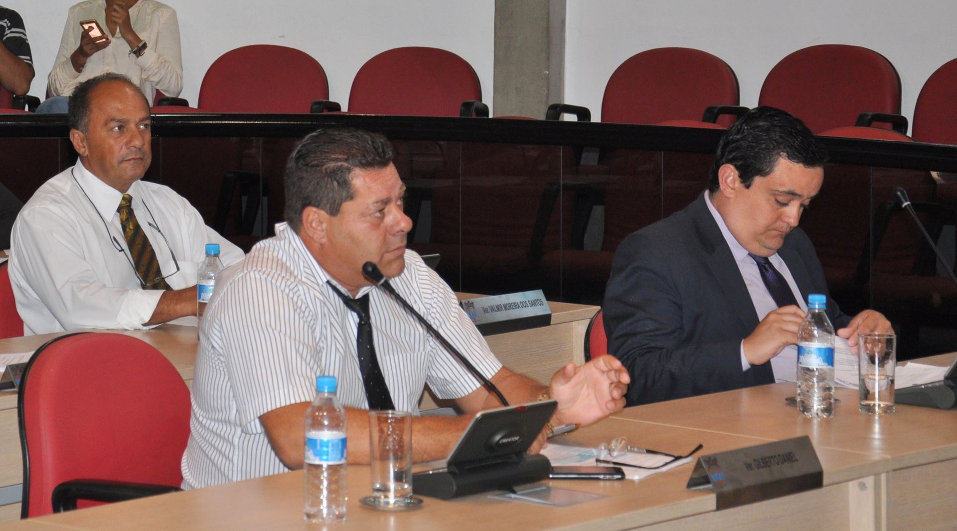 Gil pede detalhes sobre a atuação de nutricionistas no município
