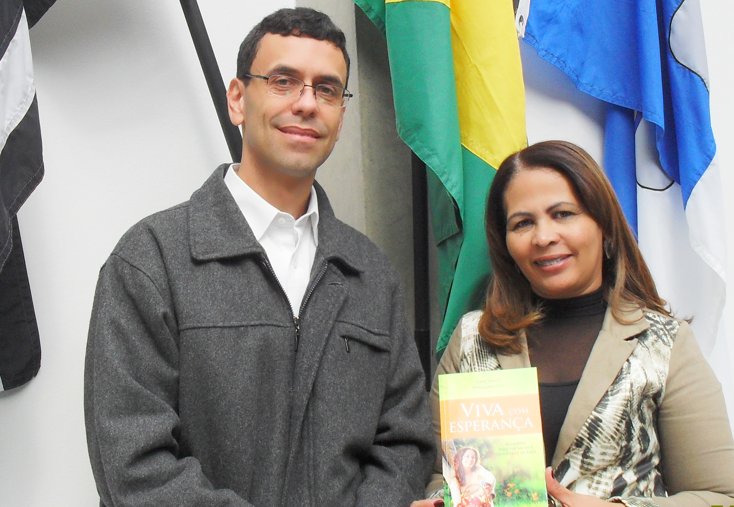Lúcia Ribeiro discute parcerias com Igreja Adventista