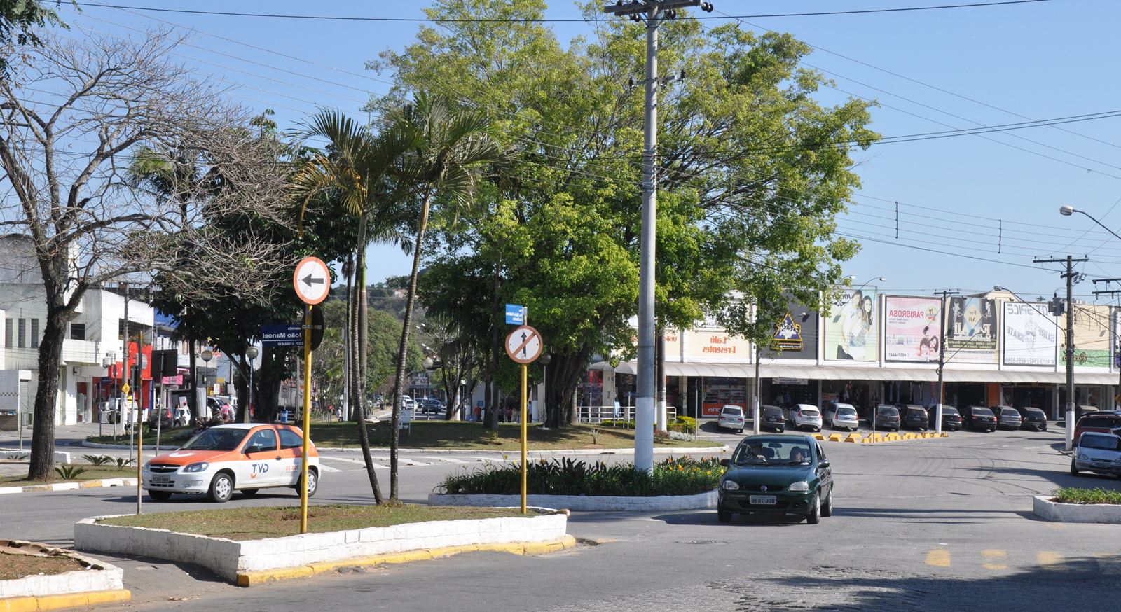 Jussival cobra realização de estudos técnicos na rotatória Dalila Barbosa