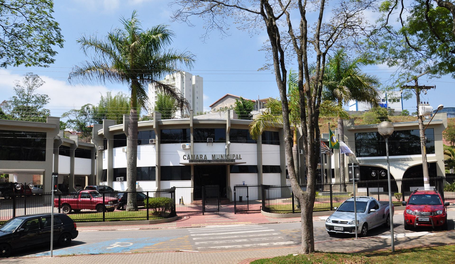 TJ suspende efeito de duas leis aprovadas pela Câmara; mas mantém desconto no IPTU para quem mora em ruas onde há feiras livres