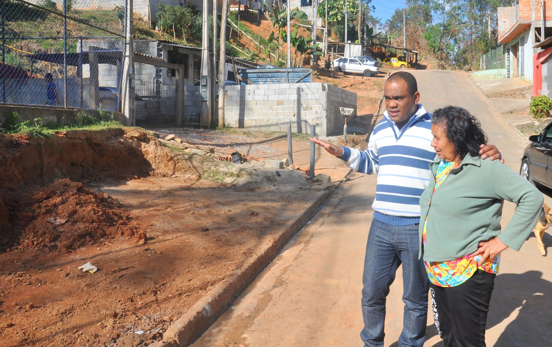 Gabriel confere execução de serviços de limpeza no Mirante