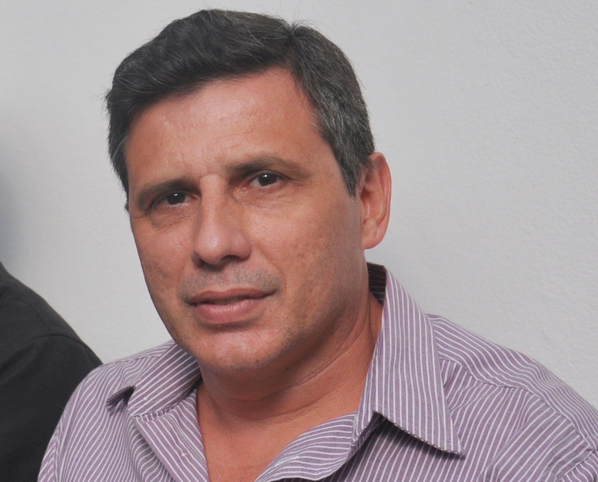 Ronaldo Morales da academia Johwfit recebe moção de parabenização por iniciativa do Dr. Márcio