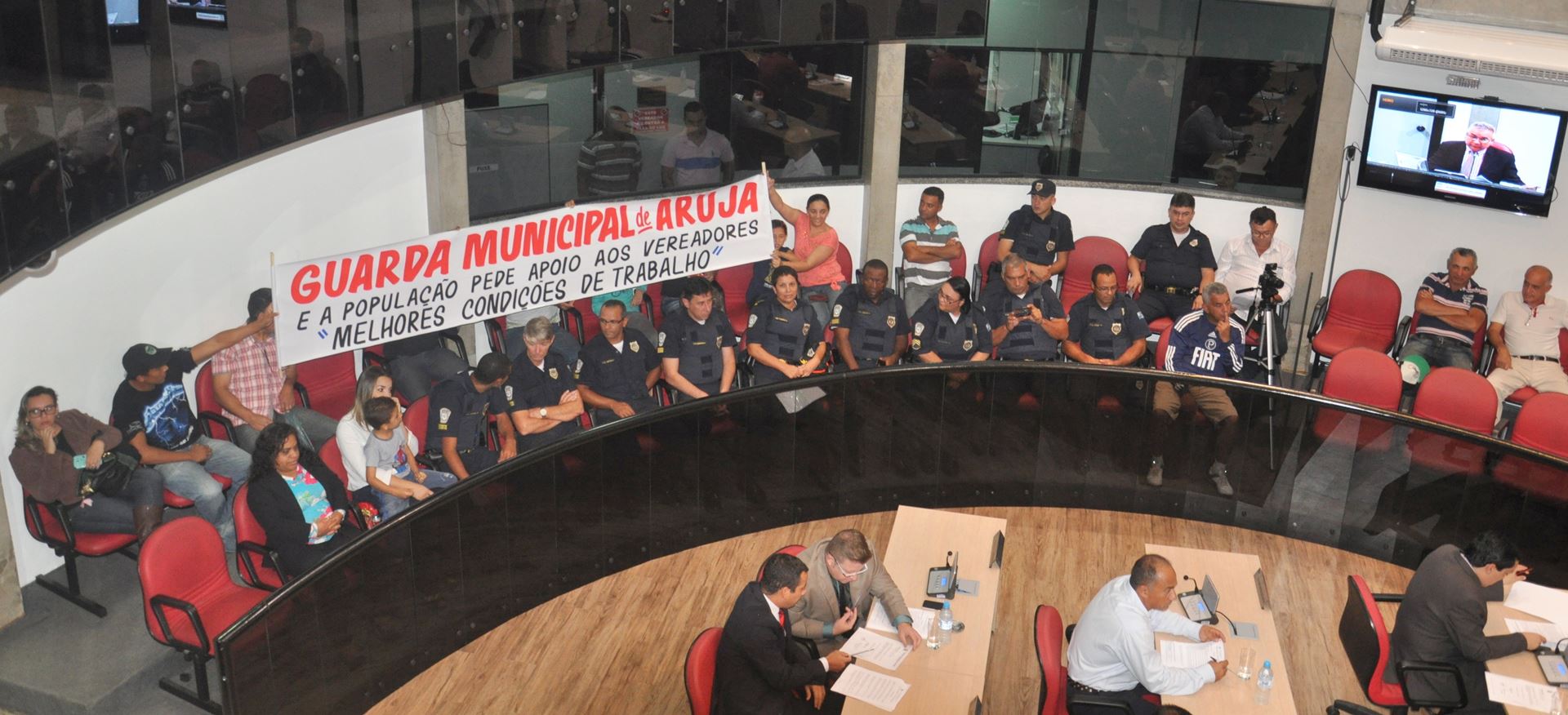 Agora é Lei: Arujá cria oficialmente a Secretaria de Segurança Pública