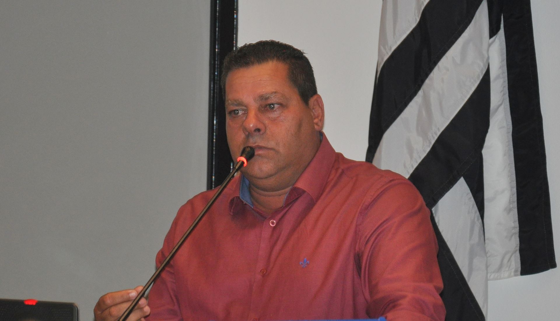 Prefeitura nega ter contrato com AACD