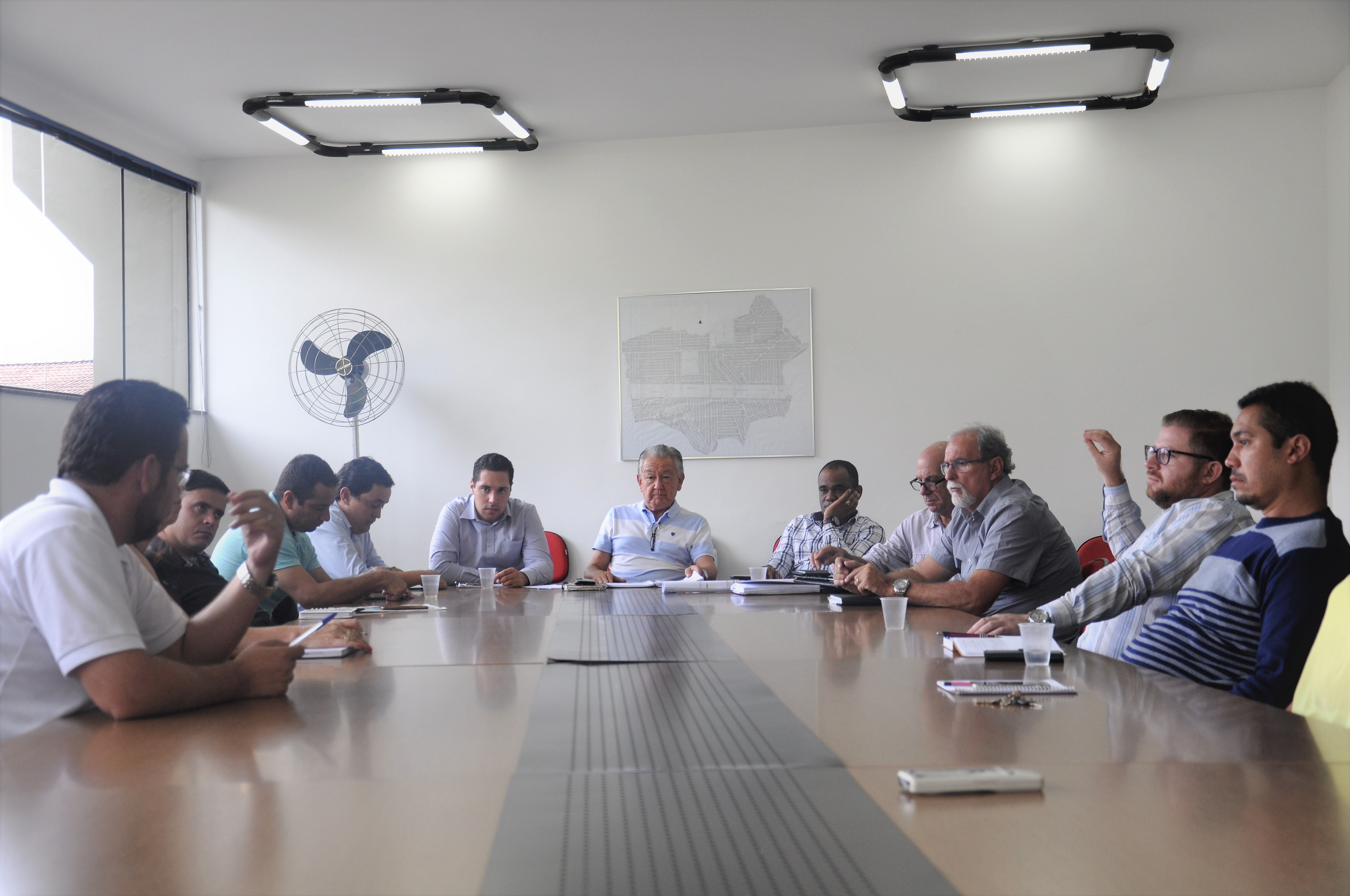 Ciro Dói, secretário de Obras, é questionado sobre obra viária no Mirante
