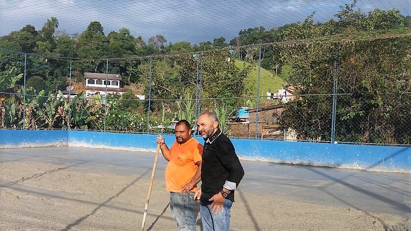 A pedido de Paraíba Car, Prefeitura revitaliza espaço esportivo e recreativo da Vila Arujá