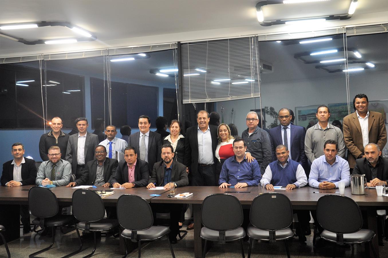 José Luiz faz convite oficial ao Legislativo para festejos dos 58 anos de Arujá