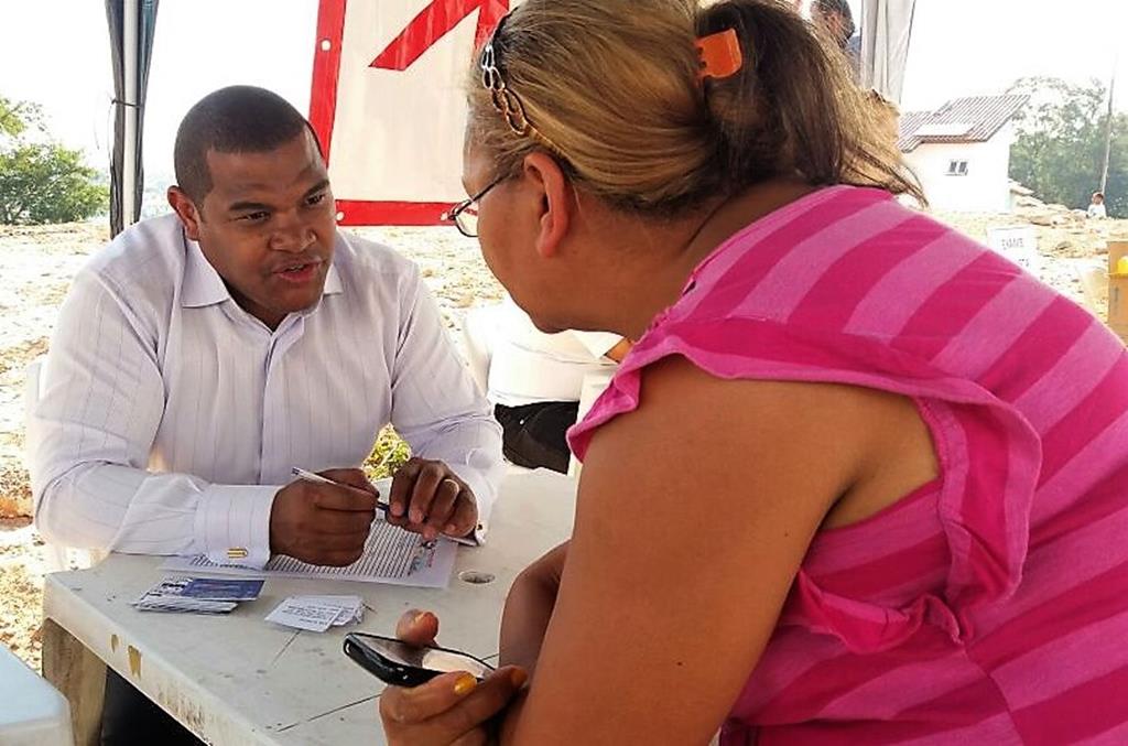 Com Gabinete Itinerante, pastor Edimar de Jesus inicia visita aos bairros