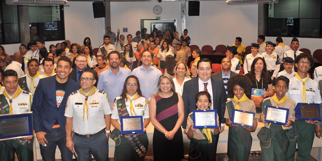Câmara reconhece atuação de Clube Desbravadores Jaspe