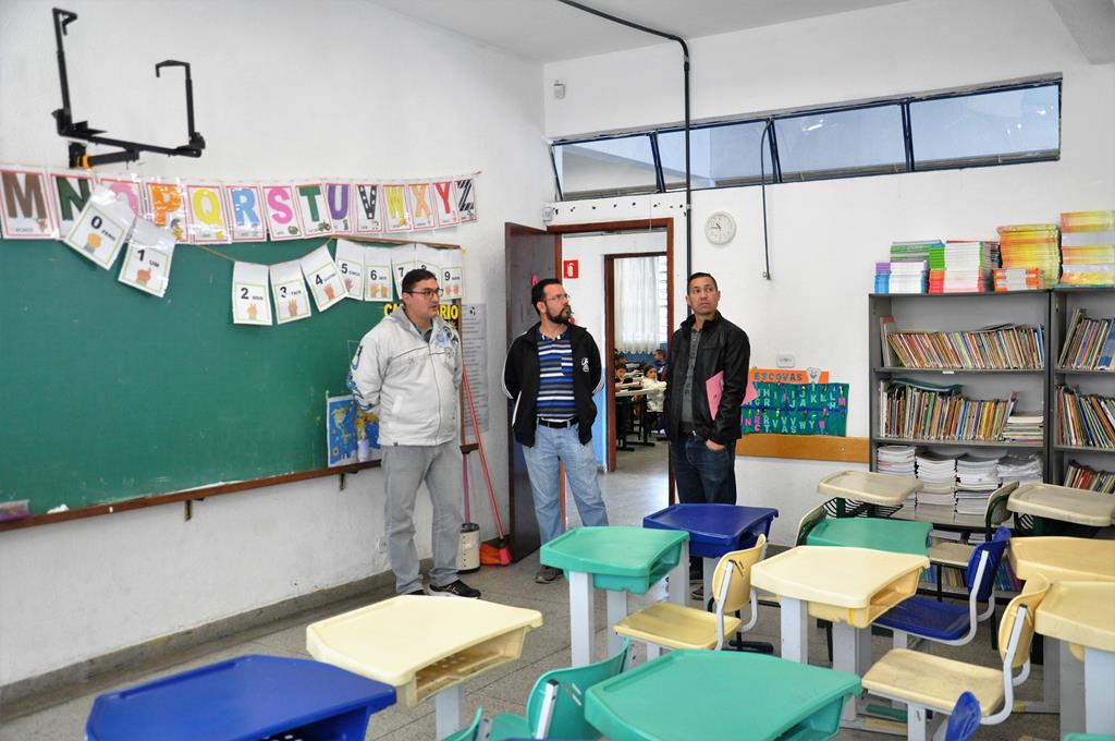 Educação esclarece questionamentos sobre Lei do Módulo à Câmara